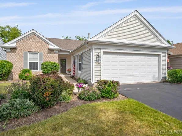 11298 Maplewood Ave, Huntley, IL 60142