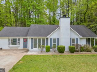 1517 Country Ct, Auburn, GA 30011