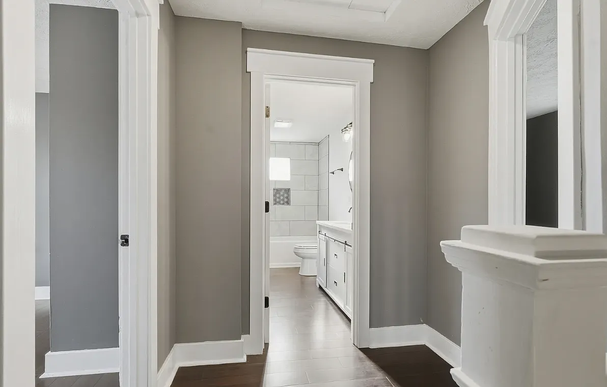 3 bed, 1950 sqft, $1,900 — Photo 2