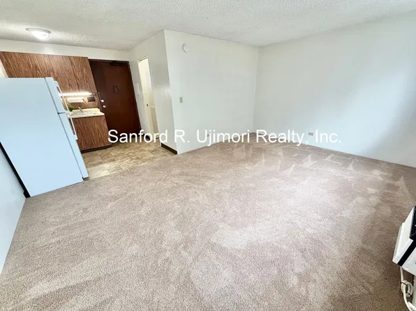 1560 Kanunu St, Honolulu, HI