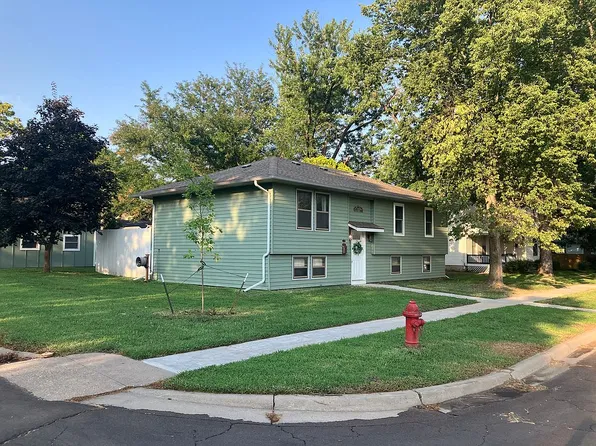 615 W Alma St, Saint Marys, KS 66536