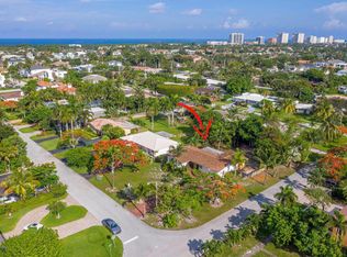 402 NE 10th Ter, Boca Raton, FL 33432