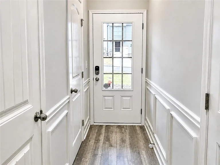 349 Turtle Creek Dr — Photo 2