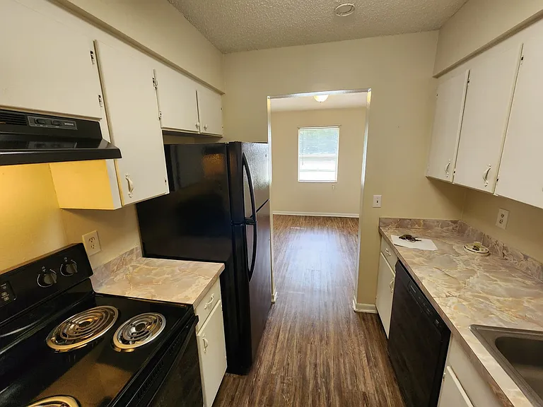 118 SE Bracken Way #101 — Photo 8
