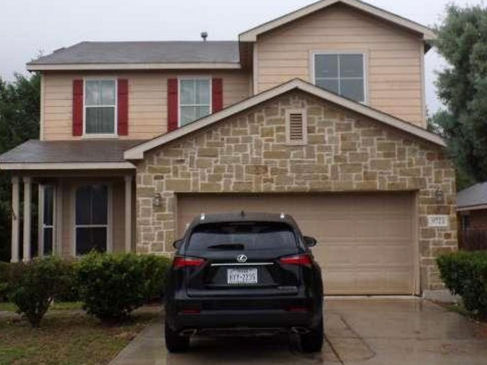 2nd image of 9723 Acadian Dr