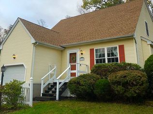 10 Kristin Ln, Plainville, CT 06062