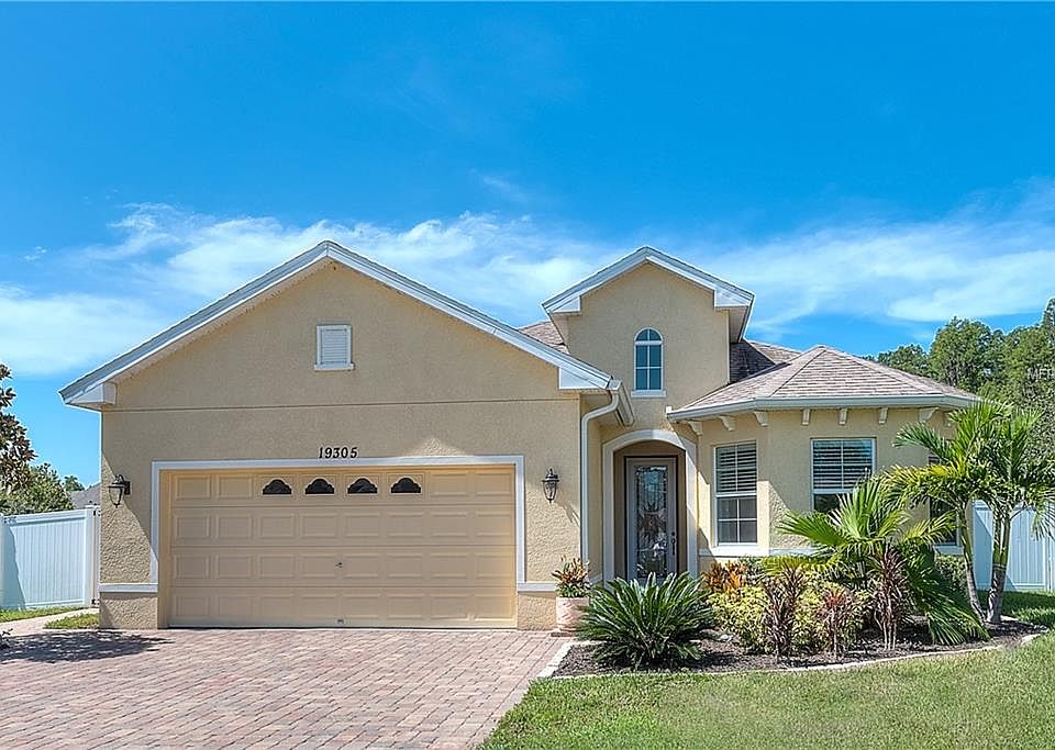 1st image of 19305 Red Sky Ct