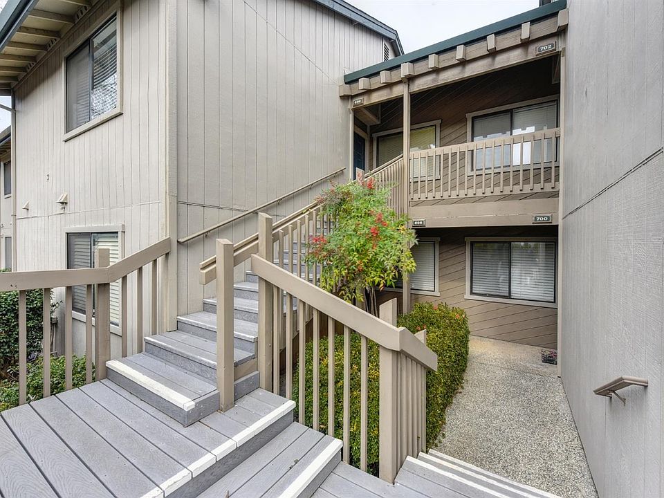 1st image of 702 Dorothy Way #28