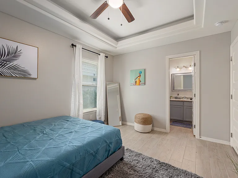 Javalina Ave — Photo 10