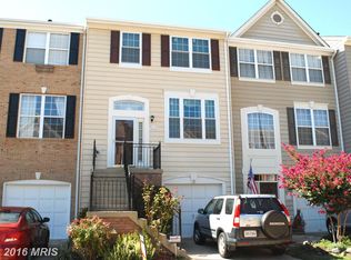 936 Herons Run Ln, Woodbridge, VA 22191