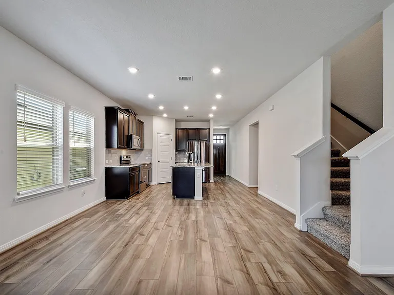 1215 Meyers Mdw — Photo 9