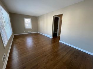 3735 Ellison Ave, Omaha, NE 68111