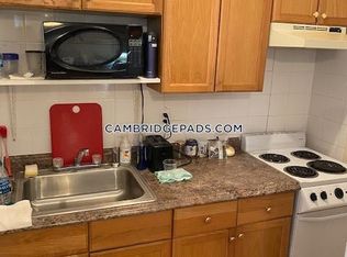 175 Prospect St #2R, Cambridge, MA 02139