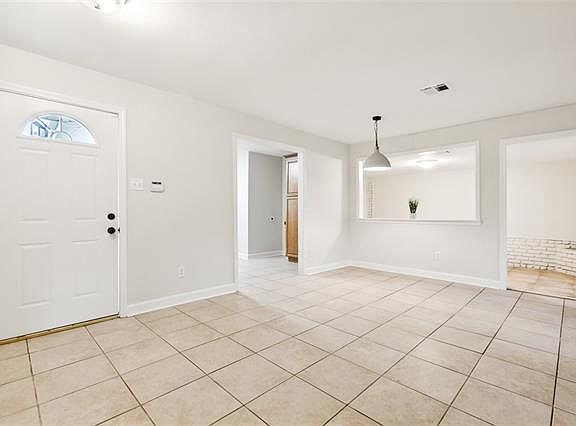 2nd image of 4801 Piety Dr
