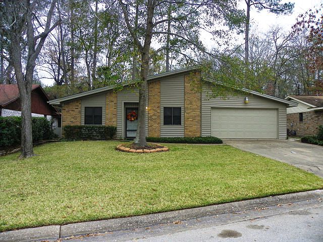 1st image of 103 Echo Ln