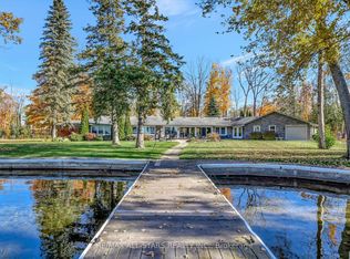 8 Manor Rd, Kawartha Lakes, ON K0M 1G0