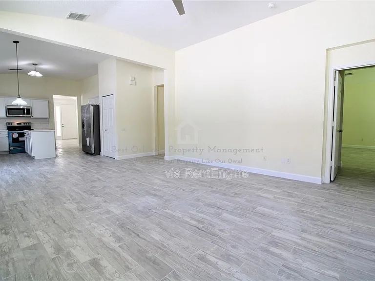 8556 Greenbank Blvd — Photo 22