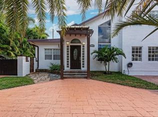 6130 SW 46th St, Miami, FL 33155