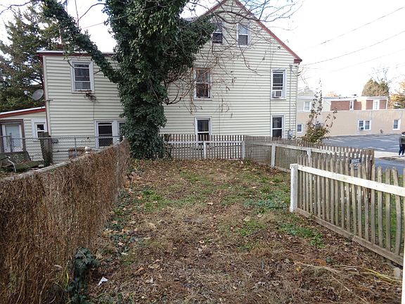 Fenced in rear yard