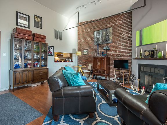 4th image of 205 N 4th St #E5