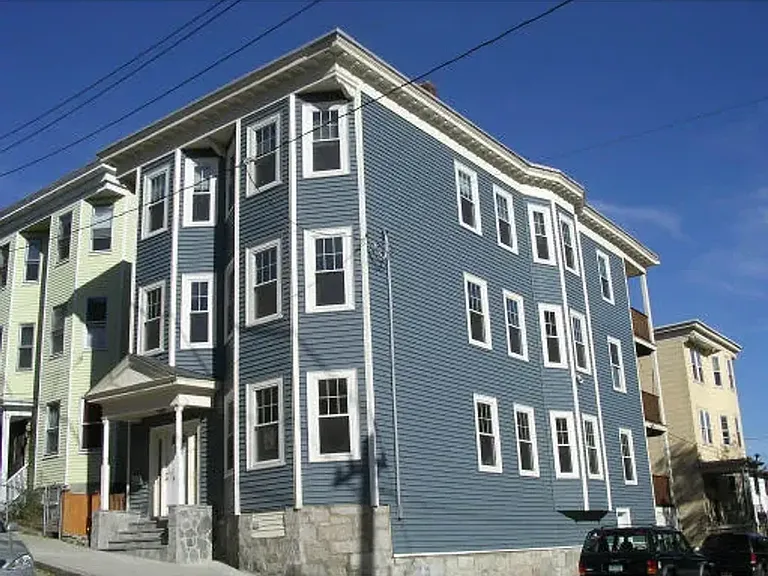 19 Bucknam St — Photo 1