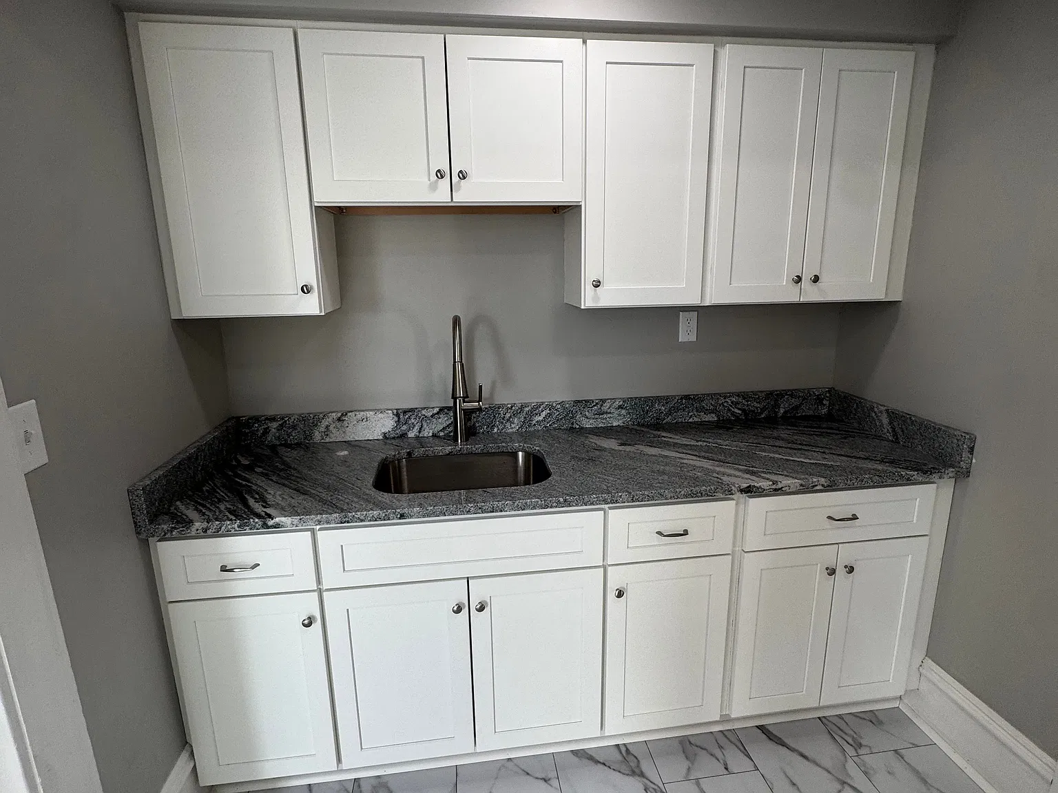 3 bed, $1,700 — Photo 3