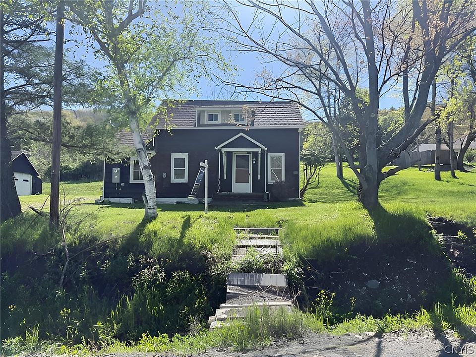 1st image of 723 Christian Hollow Rd