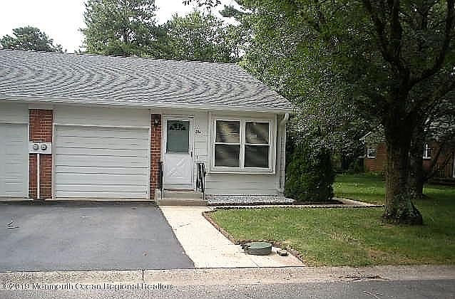 1st image of 37B Columbus Blvd