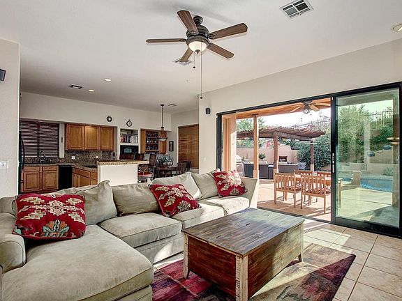 5th image of 1537 E Villa Theresa Dr