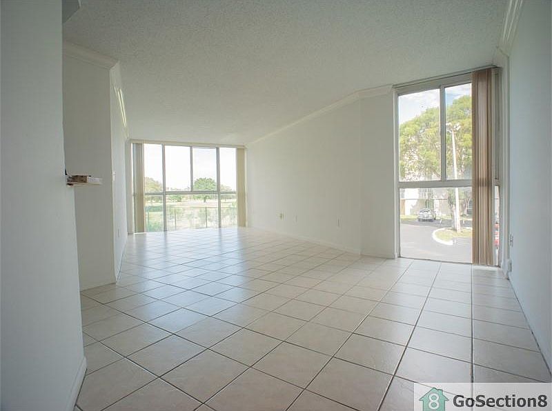 1st image of 7125 NW 186th St APT 203