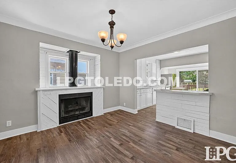 544 Woodsdale Ave — Photo 11