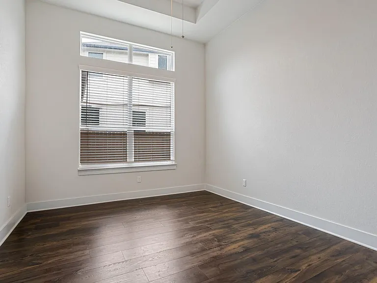 6721 Empresa Dr — Photo 22