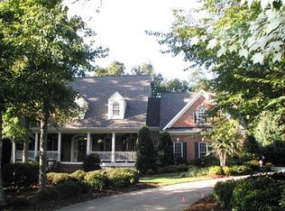 5216 Azure Ln, Raleigh, NC 27613