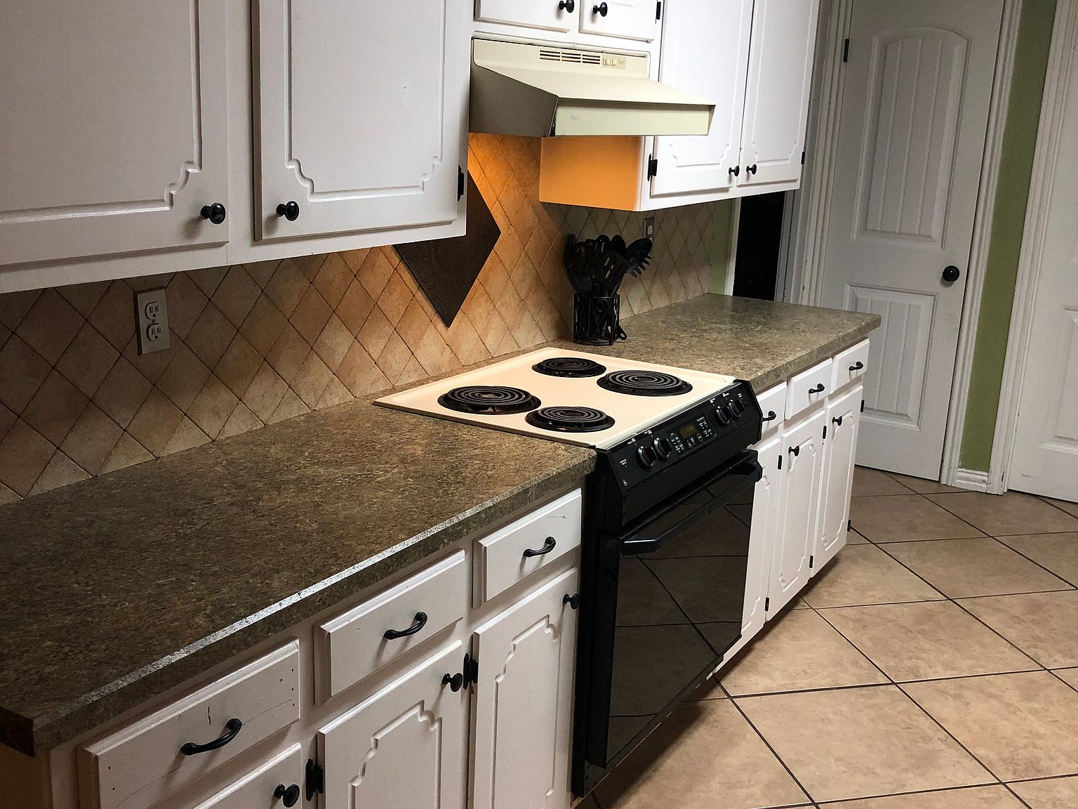 25 Horseshoe Dr, Wake Village, TX 75501 Zillow