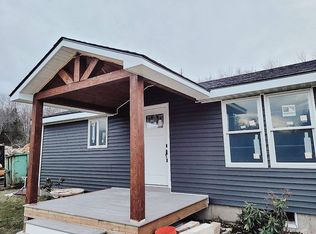 119 Eastside Rd, Hancock, ME 04640