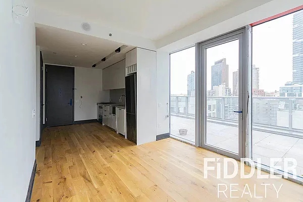 Rented by The KCI Group | media 63