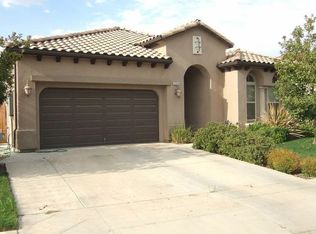 6958 W Wrenwood Ln, Fresno, CA