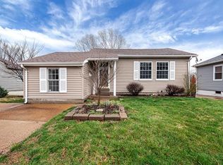 9450 Mackenzie Rd, Saint Louis, MO 63123