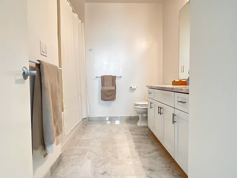 1755 Broadway #33 — Photo 11
