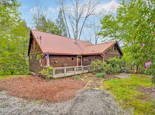 1002 Clear Creek Trl, Monterey, TN 38574