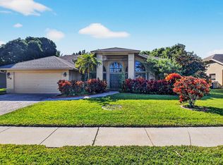 172 Monterey Way, Royal Palm Beach, FL 33411