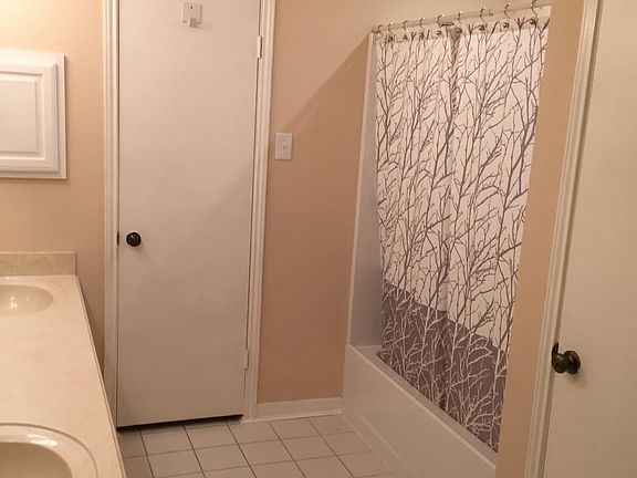 Master Bedroom full bath