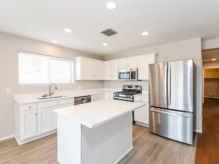 3787 E Bright View St — Photo 6