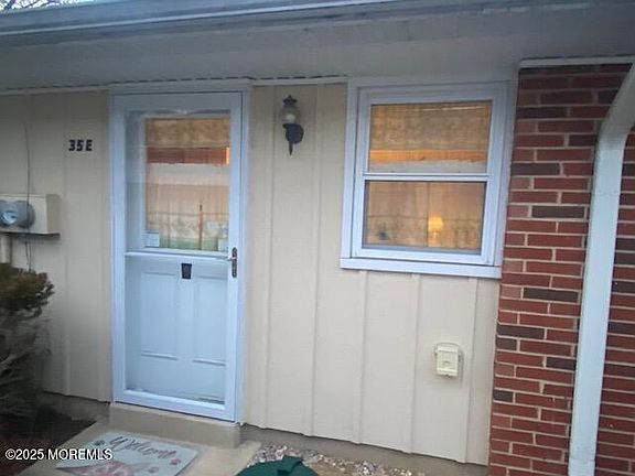 2nd image of 35 Cambridge Court #E