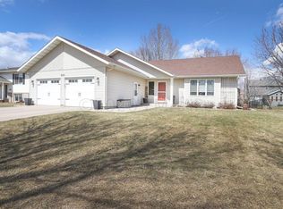 930 16th Ave E, West Fargo, ND 58078
