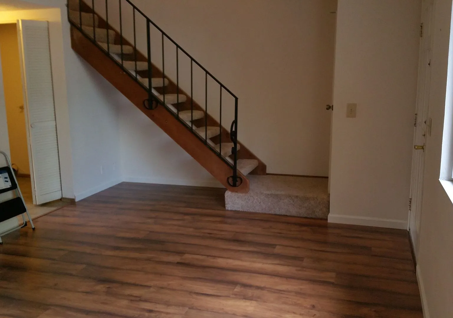 3 Bedroom Condo in North Davis — Photo 2