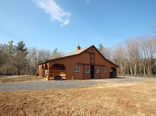 17064 Wilsons Gap Rd, Round Hill, VA 20141