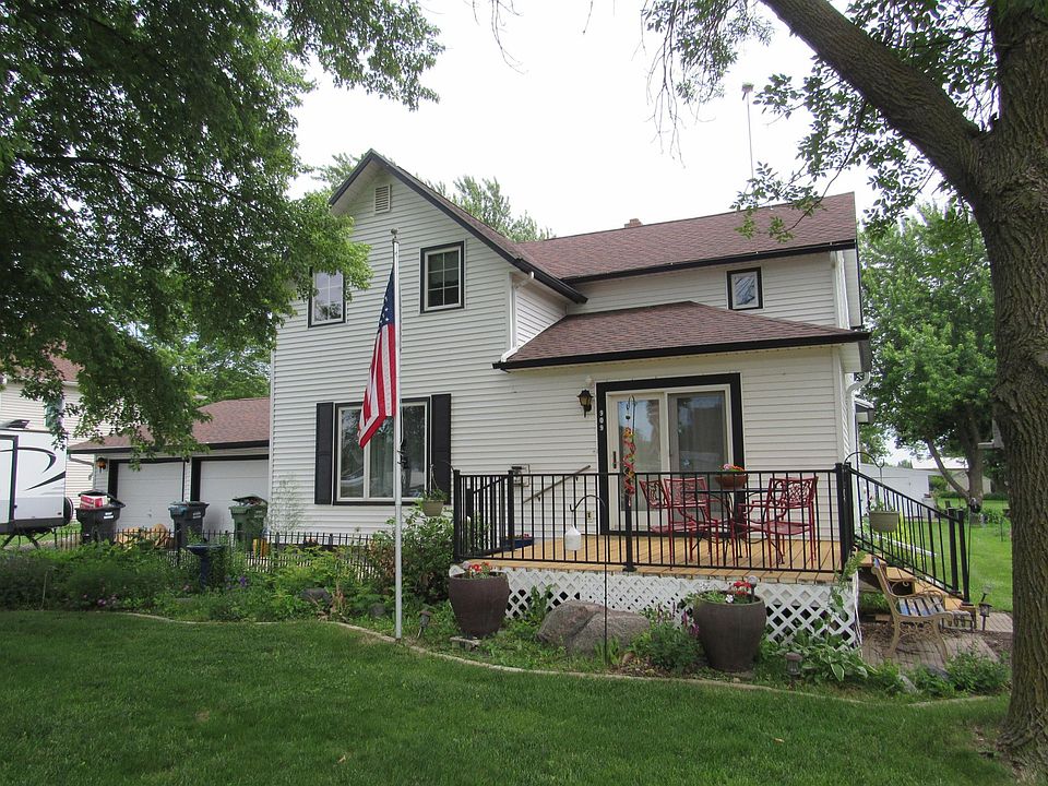 1st image of 909 6th Ave