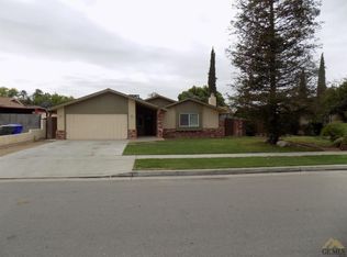 8609 Haupt Ave, Bakersfield, CA