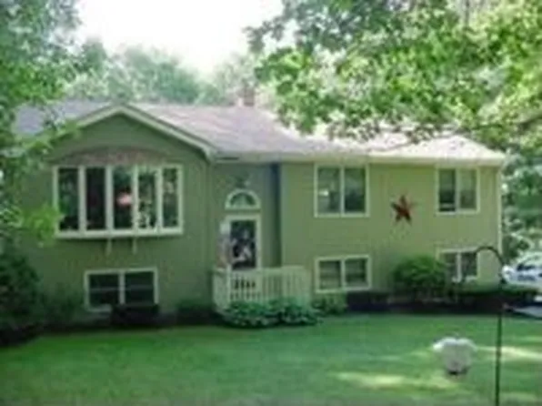 215 Smith Hill Rd, Burrillville, RI 02830